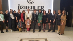 Final'de Öğretmenler Günü Coşkusu 