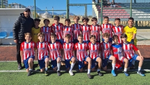 KIRMIZI-LACİVERTLİ ÇOCUKLARIMIZ BİR BAŞKA 