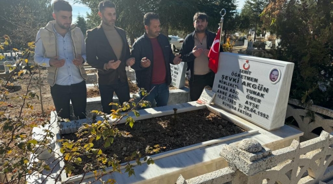YENİDEN  REFAH YUNAK'DAN ŞEHİT ÖĞRETMENE VEFA 