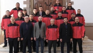 BAŞKAN AKKAYA,AK-AK EKİBİ İLE BULUŞTU 