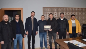 BAŞKAN KALKAN'DAN ODA ÜYELERİNE ZİYARET 