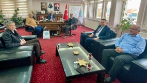 ÖZTÜRK'DEN BAŞKAN KONAK'A ZİYARET 