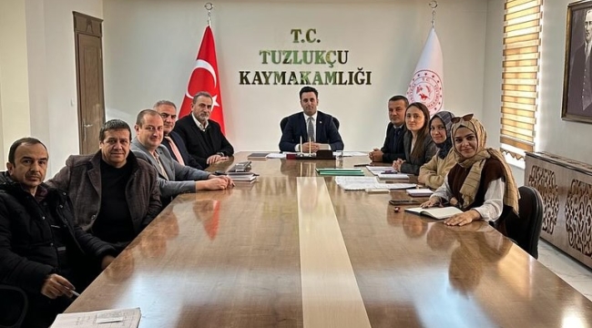 Tuzlukçu'da Jeotermal Sera Projesi Brifing Toplantısı Yapıldı. 