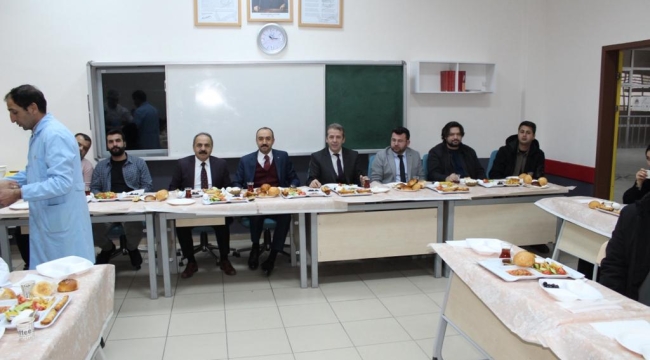 12.SINIFLARA MORAL VE MOTİVASYON KAHVALTISI