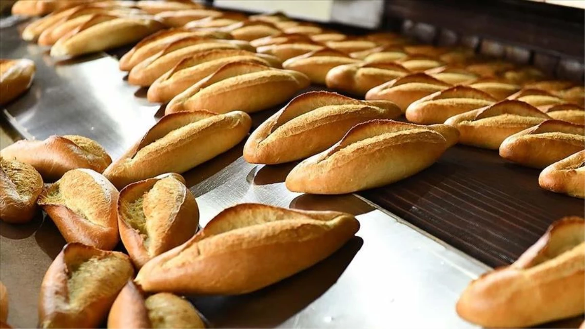 AKŞEHİR'DE EKMEK 7 TL OLDU 