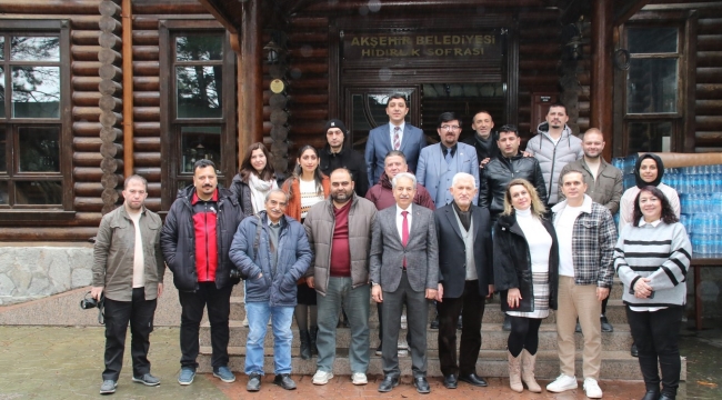 BAŞKAN AKKAYA, AKŞEHİR'DEKİ BASIN-YAYIN ÇALIŞANLARIYLA BULUŞTU 