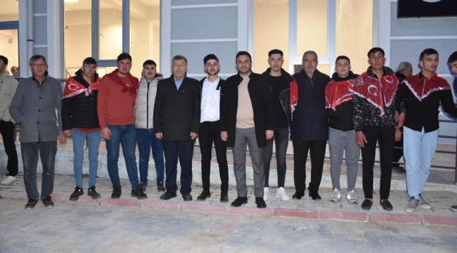 BAŞKAN MEŞE ASKER EĞLENCESİNE KATILDI 