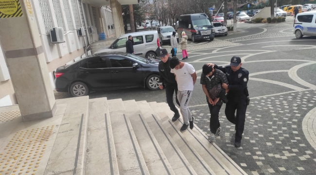 HIRSIZLIK YAPAN İKİ KARDEŞ TUTUKLANDI 