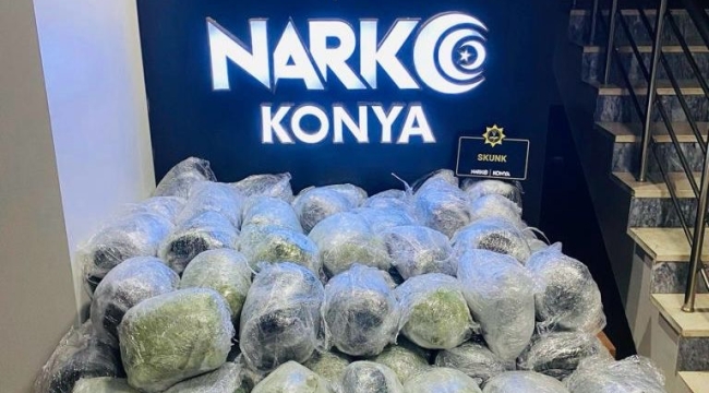 Konya'da polisin şüphe üzerine durduğu araçta 78 Kg uyuşturucu çıktı 