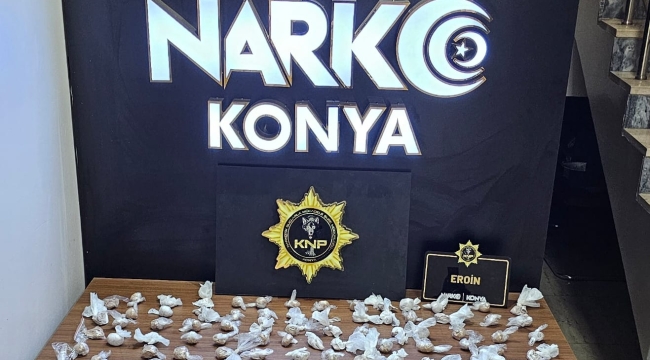 Konya'da uyuşturucu operasyonu! çantadan 1,5 kilo uyuşturucu çıktı 