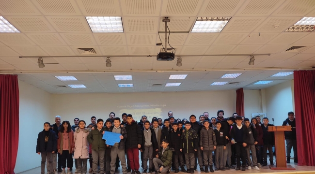 YUNAK'TA 'HAYDİ BİL BAKALIM' YARIŞMASI BİRİNCİSİ İNÖNÜ ORTAOKULU 