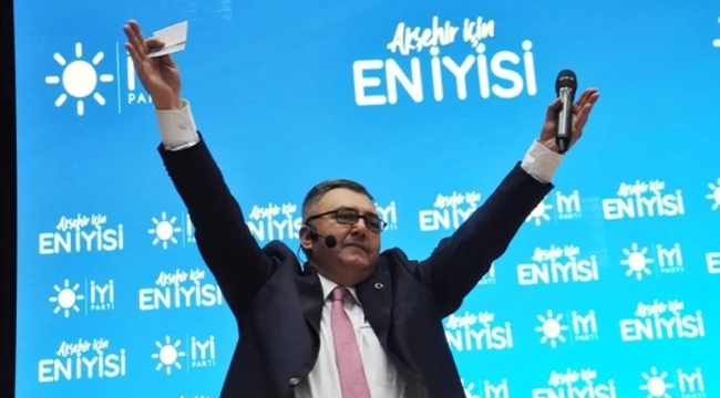 AFŞAR'DAN AKM'DE GÖVDE GÖSTERİSİ 