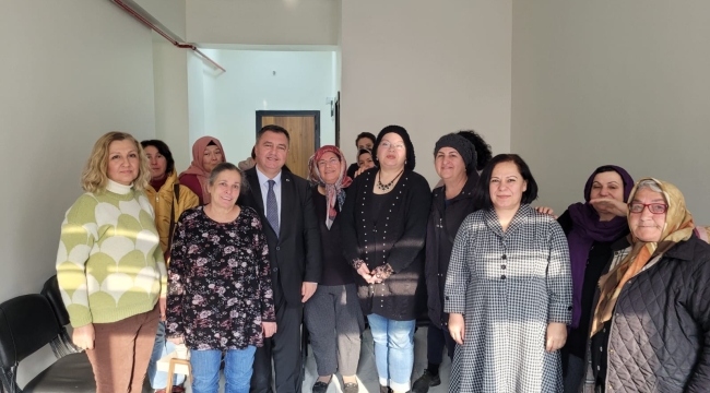BAŞKAN  ADAYI AFŞAR AFŞAR ,İYİ KADINLARLA BULUŞTU 