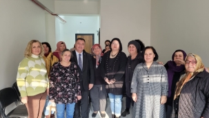 BAŞKAN  ADAYI AFŞAR AFŞAR ,İYİ KADINLARLA BULUŞTU 