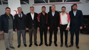 BAŞKAN ADAYI KAHRAMAN ,ASKER EĞLENCESİNE KATILDI 