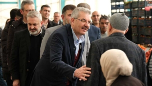 Başkan Adayı Kahraman Gaziler ve Yarenler Pazarında Vatandaşlarla Buluştu 