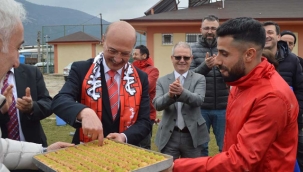 BAŞKAN ADAYI KÖKSAL AKŞEHİRSPOR'U ZİYARET ETTİ 