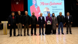"DAİMÎ GÜNDEMİMİZ KUDÜS" KONFERANSI GERÇEKLEŞTİRİLDİ 