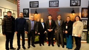 EDEBİYATSEVERLER TARIK BUĞRA'NIN ANISINA AKŞEHİR'DE BULUŞTU 