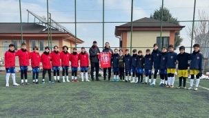 EMRE ERDOĞAN'DAN AKŞEHİR MARTI SPOR'A ZİYARET 