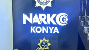 Konya'da şüphe üzerine durduruldu üzerinde ve evinde uyuşturucu zulası çıktı 