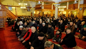 "MİRAÇ KANDİLİ" AKŞEHİR'DE COŞKUYLA İDRAK EDİLDİ 