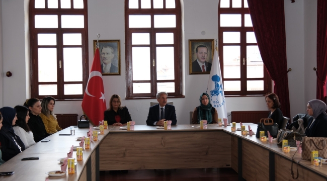 AKŞEHİR BELEDİYESİ'NDE DÜNYA KADINLAR GÜNÜ COŞKUSU 