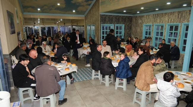 BAŞKAN ADAYI KAHRAMAN CUMHUR İTTİFAKI AİLESİYLE İFTARDA BİRARAYA GELDİ 