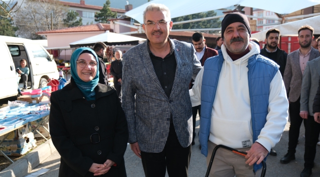 BAŞKAN ADAYI KAHRAMAN,GAZİ PAZARINDA VATANDAŞLARLA BULUŞTU 