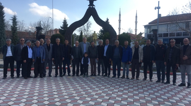 BAŞKAN AKBUĞA MUHTARLAR İLE VEDALAŞTI 