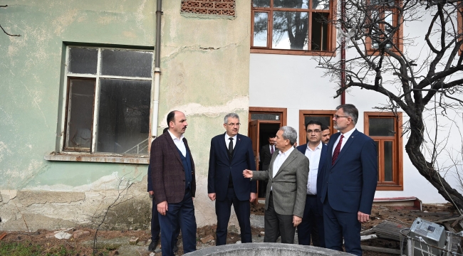 BAŞKAN ALTAY: “TARIK BUĞRA’NIN HATIRALARINI AKŞEHİR’DEKİ EVİNDE YAŞATACAĞIZ”