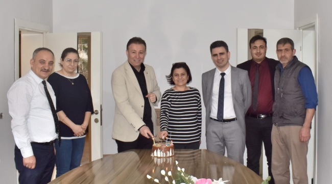 BAŞKAN KALKAN'A DOĞUM GÜNÜ SÜPRİZİ 