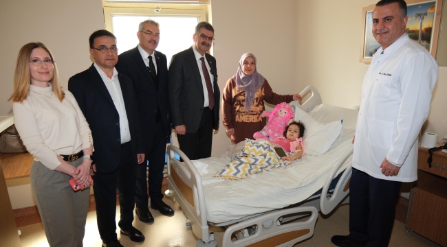 KAHRAMAN'DAN AKŞEHİR DEVLET HASTANESİ'NE ZİYARET 