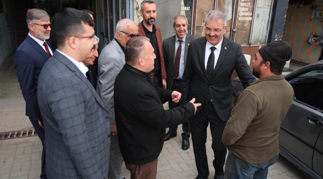 SANAYİ ESNAFINDAN BAŞKAN ADAYI KAHRAMAN'A SEVGİ SELİ 