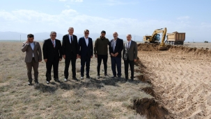 TÜRKİYE'NİN EN BÜYÜK SERASININ YOL YAPIM ÇALIŞMASINA BAŞLANDI 