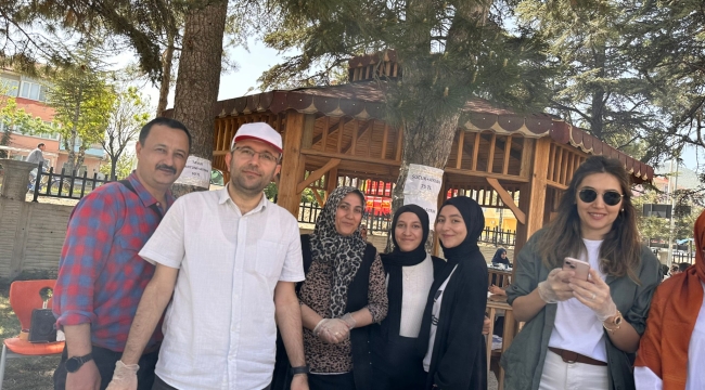 AKŞEHİR KIZ ANADOLU İHL KERMESİNE YOĞUN İLGİ 