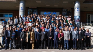 BAŞKAN KÖKSAL,BELEDİYE PERSONELİ İLE BAYRAMLAŞTI