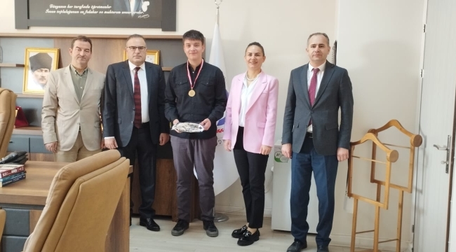 DERECEYE GİREN SAMET DURAN ÖDÜLLENDİRİLDİ