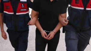 Jandarma'dan aranan şahıslara yönelik operasyon: 10 kişi yakalandı 