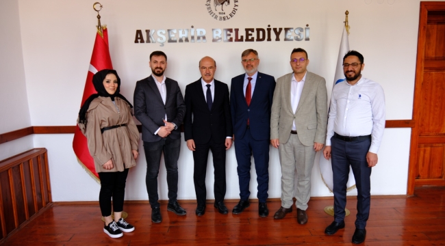 AK PARTİ'DEN BAŞKAN KÖKSAL'A ZİYARET 