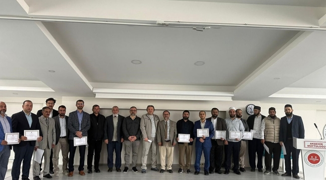 BABA OKULU SEMİNERLERİ DÜZENLENDİ 