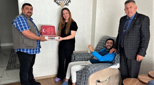 Durgut ve Bademci'den anlamlı ziyaret