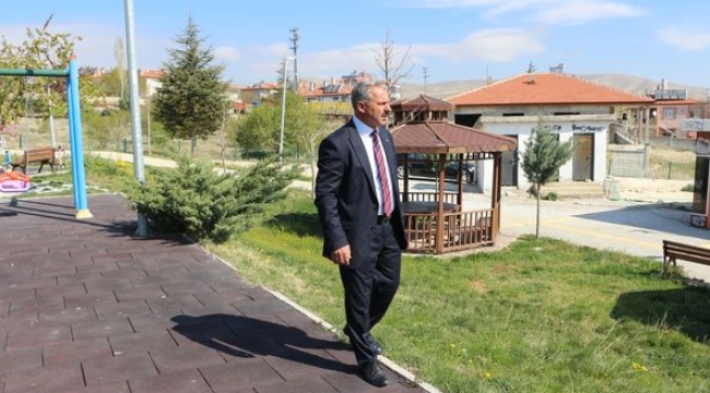 Yunak'ta Şehit Muhammet Acar Parkı Yeniden Düzenleniyor 