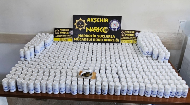AKŞEHİR NARKOTİK PİYASA DEGERİ YAKLAŞIK BİR BUÇUK MİLYON DEĞERİNDE UYUŞTURUCU HAP YAKALADI 