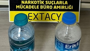 AKŞEHİR NARKOTİKTEN BİR İLK AKŞEHİRDE İLK KEZ SU GÖRÜNÜMLÜ SIVI EKSTACY YAKALANDI 