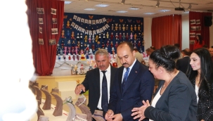 BAŞKAN GÜNALTAY,HALK EĞİTİM SERGİSİNE KATILDI 