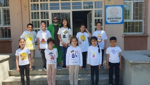 HÜSEYİN TEKİNER İLKOKULU ÖĞRENCİLERİNDEN ''TİŞÖRT TASARIM YARIŞMASI'' 