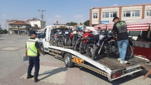 Jandarmadan motosiklet sürücülerine denetim 