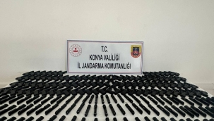 Konya'da koli içinde çok sayıda silah parçası ele geçirildi 