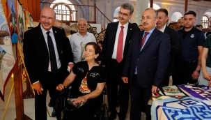 SANATSAL ETKİNLİKLER GÖZ KAMAŞTIRIYOR 